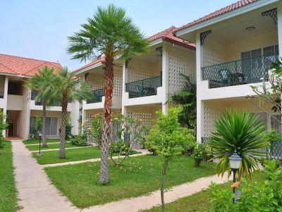 Casuarina Jomtien Hotel- Baramie Residence Kültér fotó